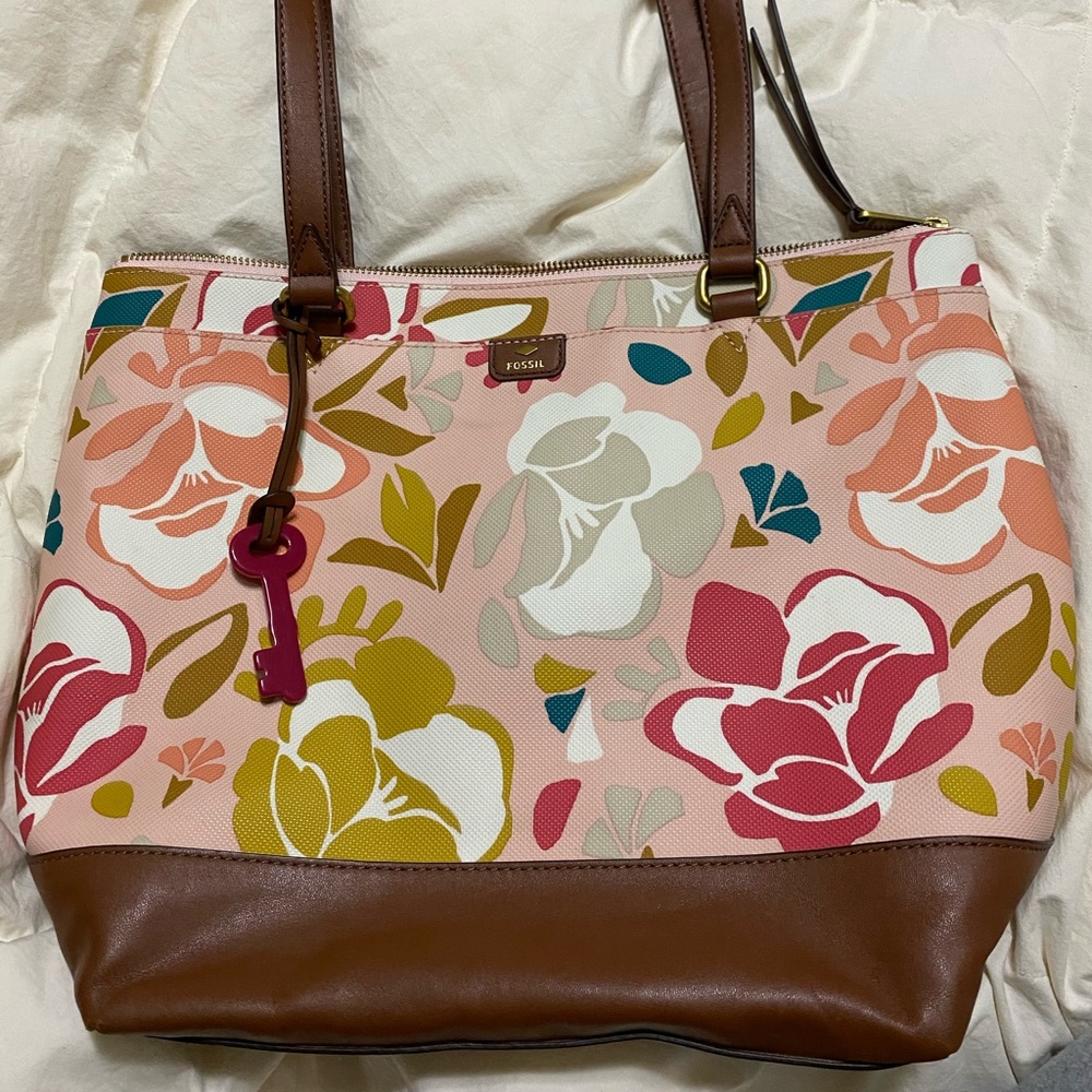 Fossil handbag
